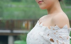 粗壮挺进邻居人妻无码